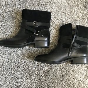 RALPH LAUREN BLACK LEATHER BOOTS
